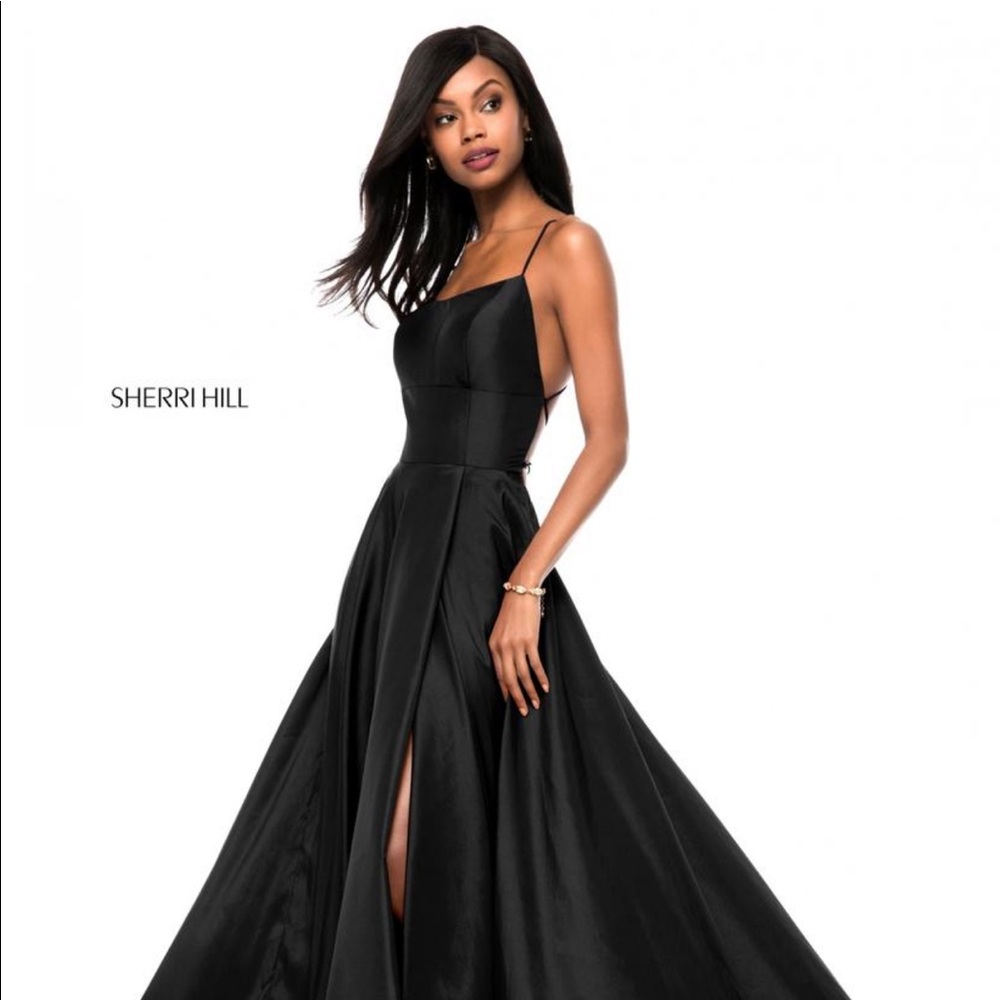 Black prom dress